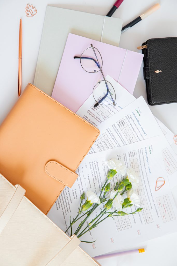 Lehrerkalender Ringbuch mit Latte Cover und zubehoer