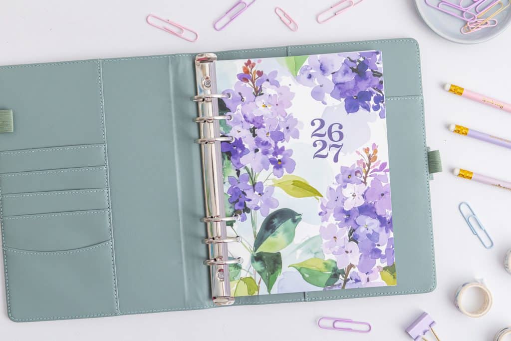 Titelseite 26/27 | Sweet lilacs