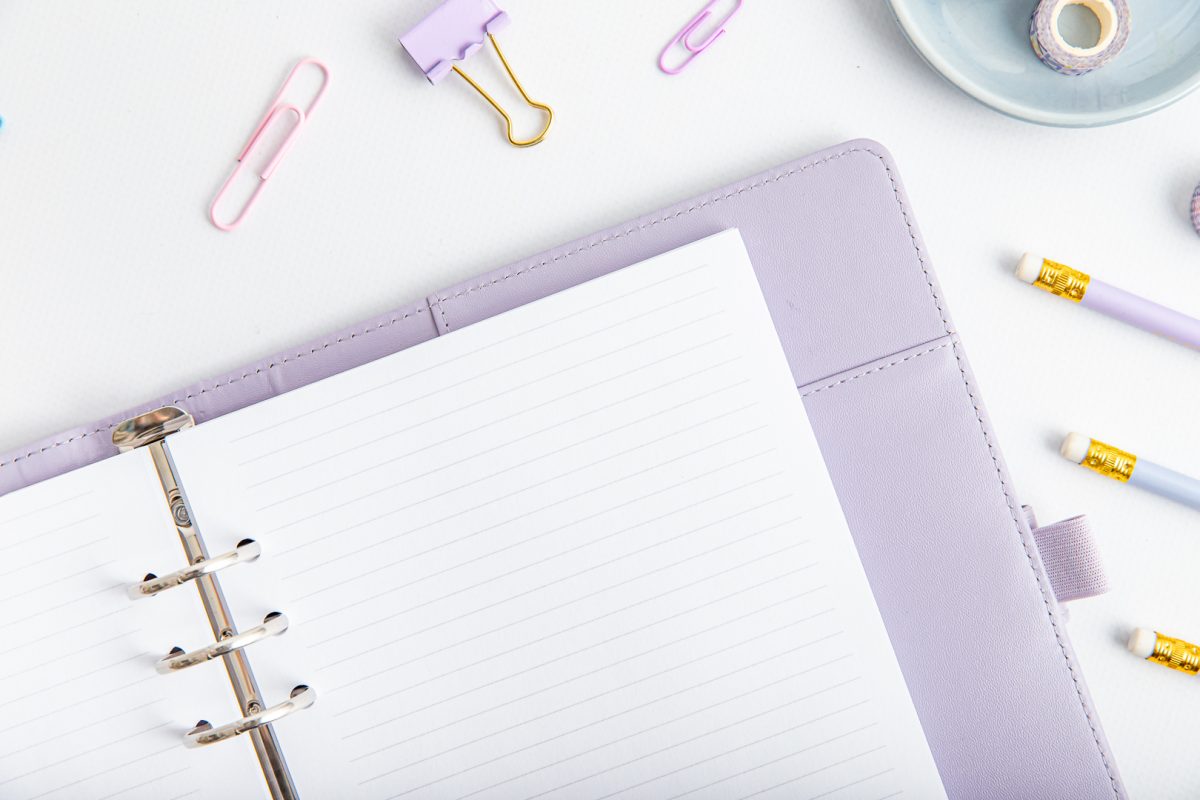Ringbuch Einlagen – Liniert im Lila Organizer