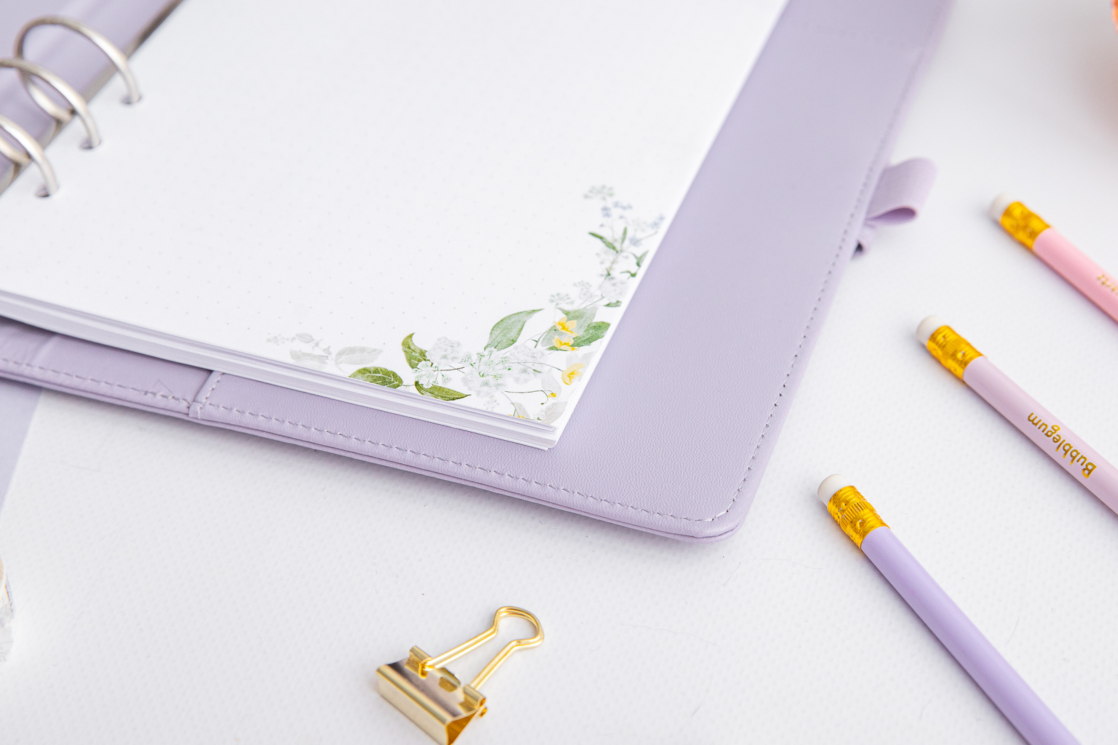 Gepunktete Einlagen für Ringbuch Motiv Aquarellwiese