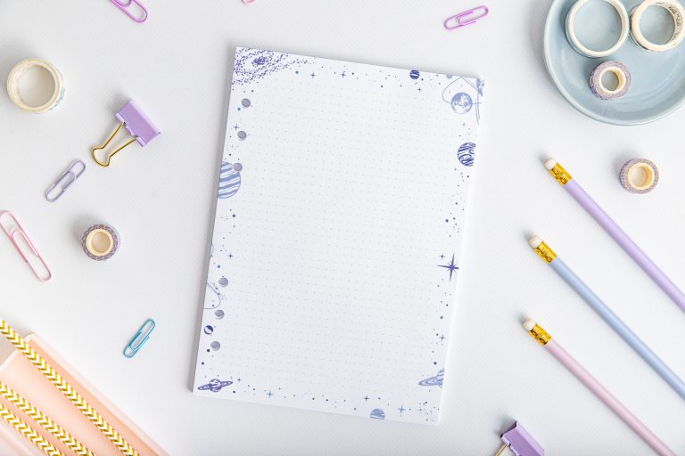 Ringbuch Einlagen A5 – gepunktet | Kosmischer Raum